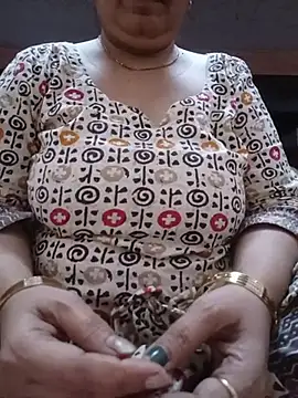 Jeya_thakur live cam on StripChat