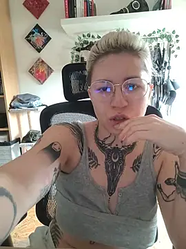 divine_eve