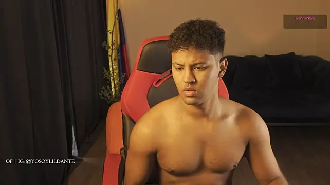 imlildante live cam on StripChat