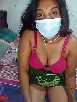 Kamini_Hot