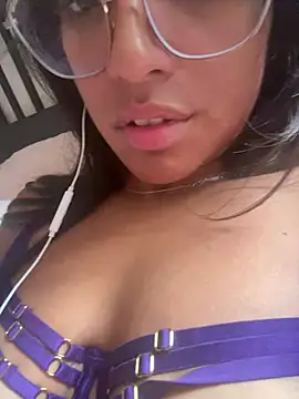 sweetcheexxs webcam stripchat model stream image