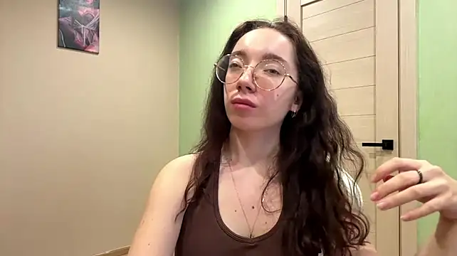 KarryRosamond live cam on StripChat