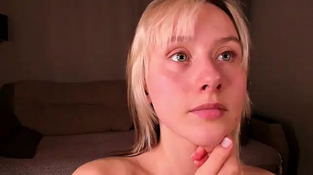fappershy live cam on StripChat