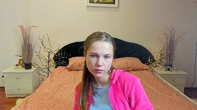 LoveXLexi live cam on StripChat