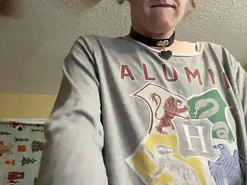 Freakydeafgirl