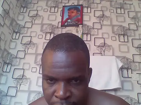 Chumba_001 live cam on StripChat