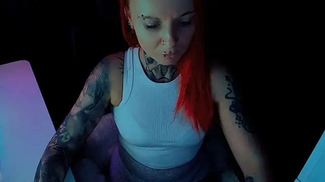 InesGold live cam preview