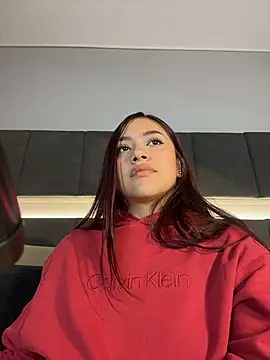 nicolle_pierce