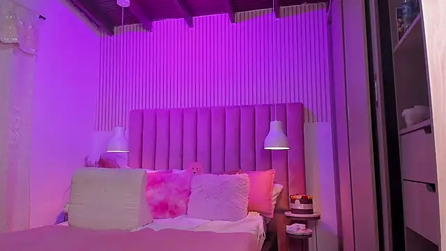 scarlettdreamss7 (T teen) - RUB MY SEXY HOLE OPEN 👅👿