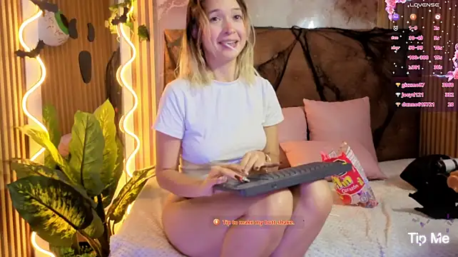 Sofiapalmer_tay