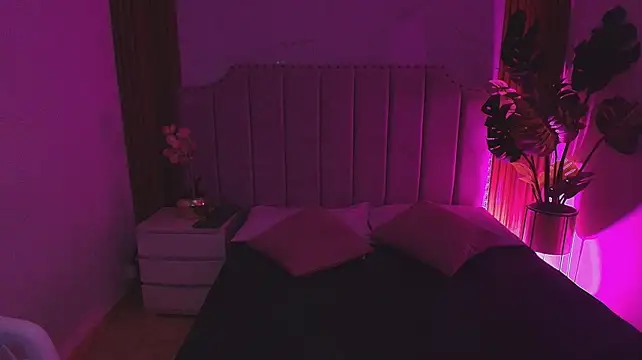 Samantta_606