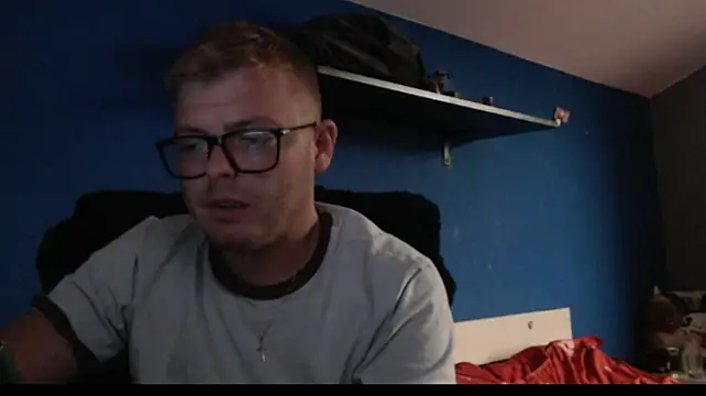 blondeboy92 live cam preview