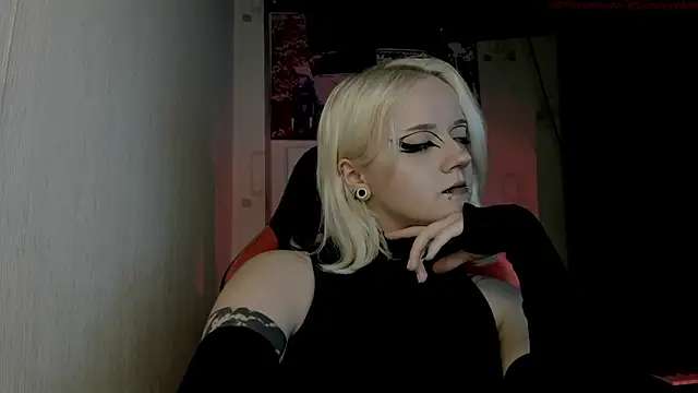 Holy_Mistress_S