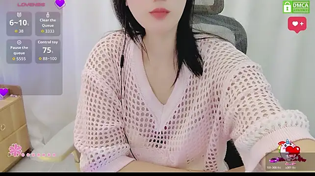 AndreaBae live cam on StripChat