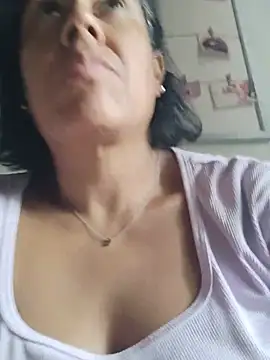 Molly_newman6