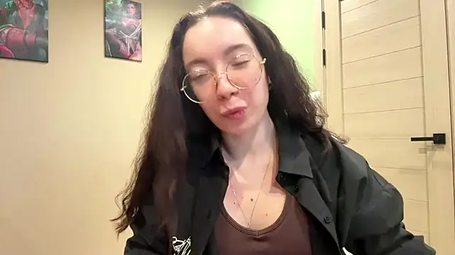 KarryRosamond live cam on StripChat
