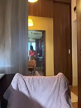 Hotmomcheckk_