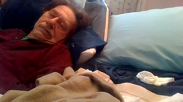frankie7inch live cam on StripChat