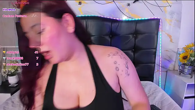Lizeth_bigboob webcam stripchat model stream image