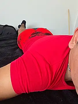 tutrolitaaa live cam on StripChat