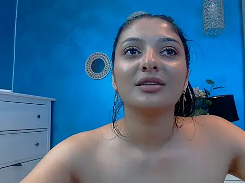 Ambraloong on Stripchat