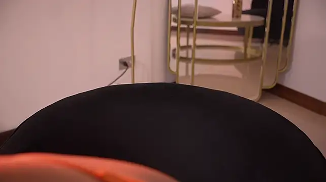 NaomiSainz live sex cam