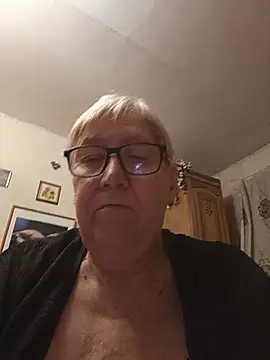 Molli1408 live cam preview
