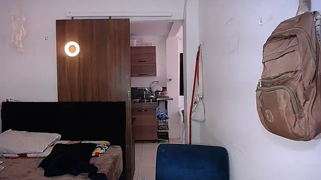 yselahot webcam stripchat model stream image