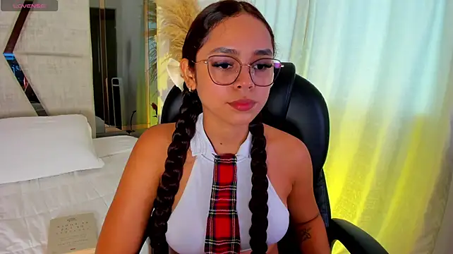 CarolineFyre webcam stripchat model stream image