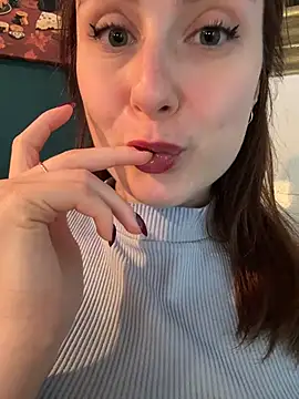 Dina_Tease live Stripchat room