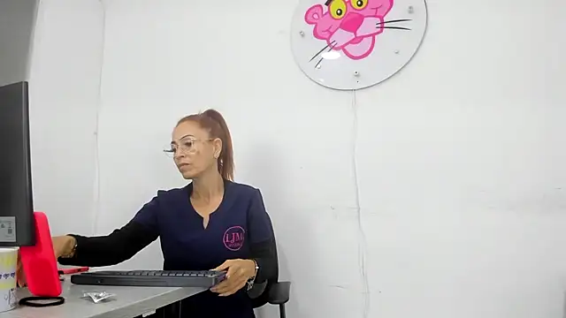 emagarcia live cam preview