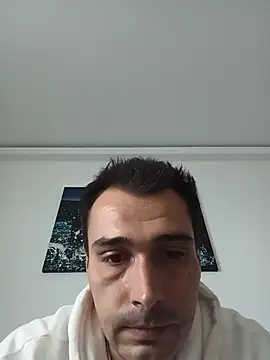 dolcenick live cam on StripChat