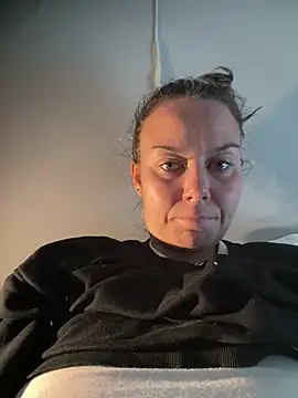 Lovesexlibertine webcam