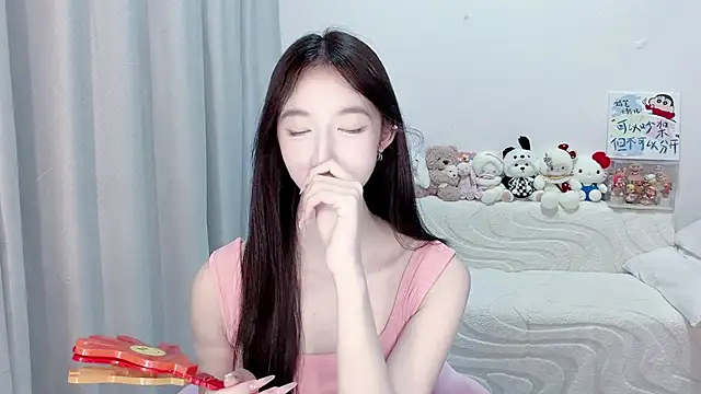 lucky-tt live cam on StripChat