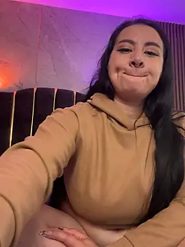 Abril_Luv