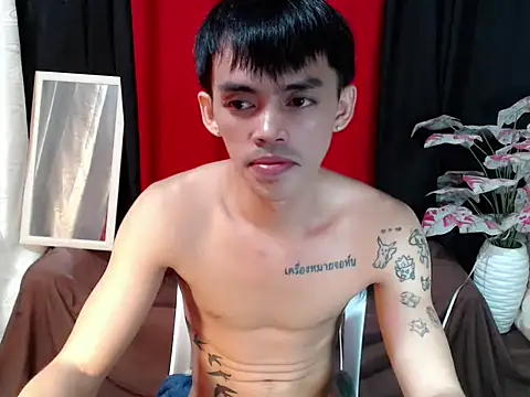 urhunky_boy webcam