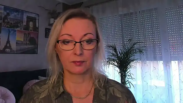 vanessa_chat