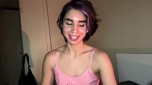 JessiaRuezga live cam on StripChat