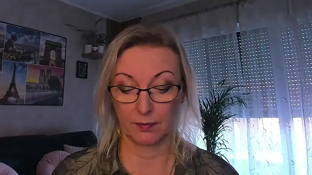vanessa_chat