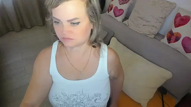 MildMature webcam