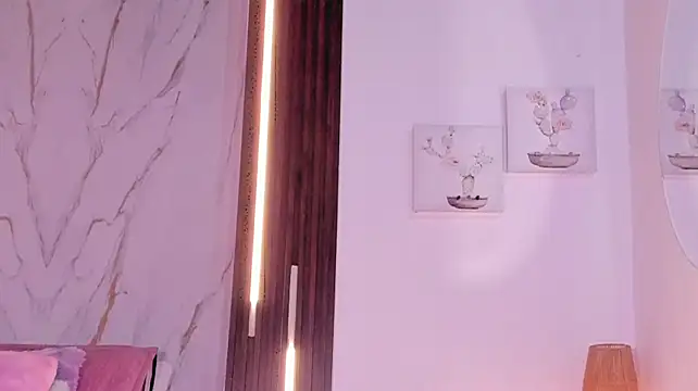 mia_six66