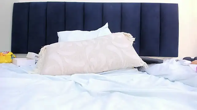 mayaevansmg webcam