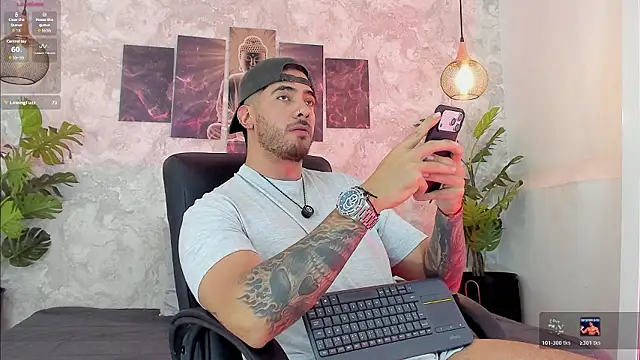 Nate_franco live cam on StripChat