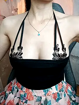 Mollyyy88 live cam on StripChat