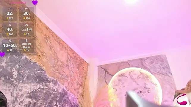 ElaWindsor live cam on StripChat