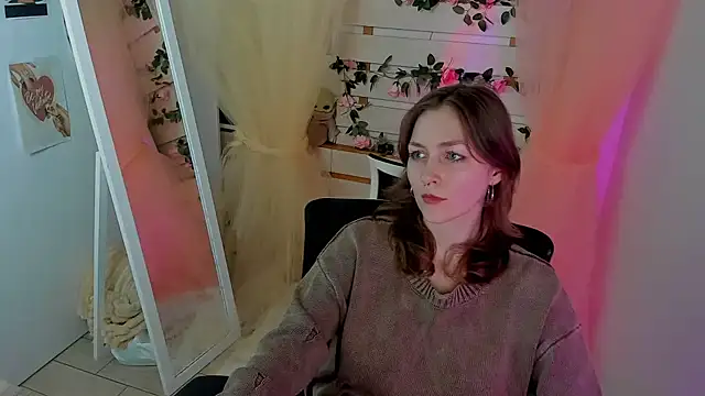 Summer_Lana live cam on StripChat