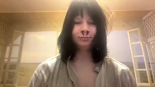 SusannaSalee live cam on StripChat