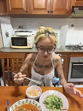 yaya-0008 live cam room