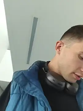 miguelrego live cam preview