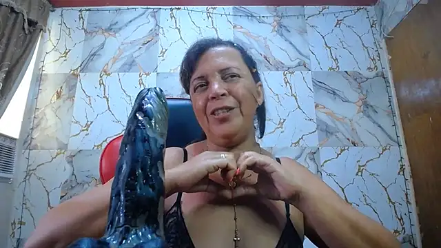 alina_maturehot